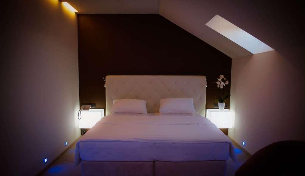 לבוב Lh Hotel&Spa חדר תמונה