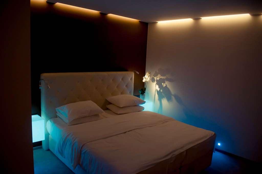לבוב Lh Hotel&Spa חדר תמונה