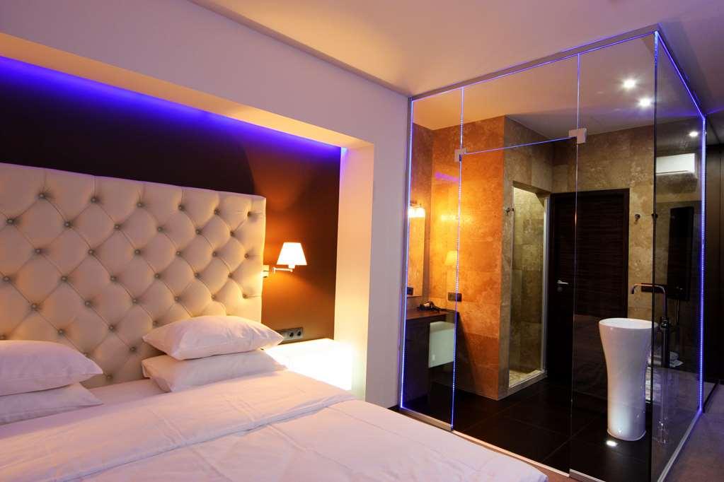 לבוב Lh Hotel&Spa חדר תמונה