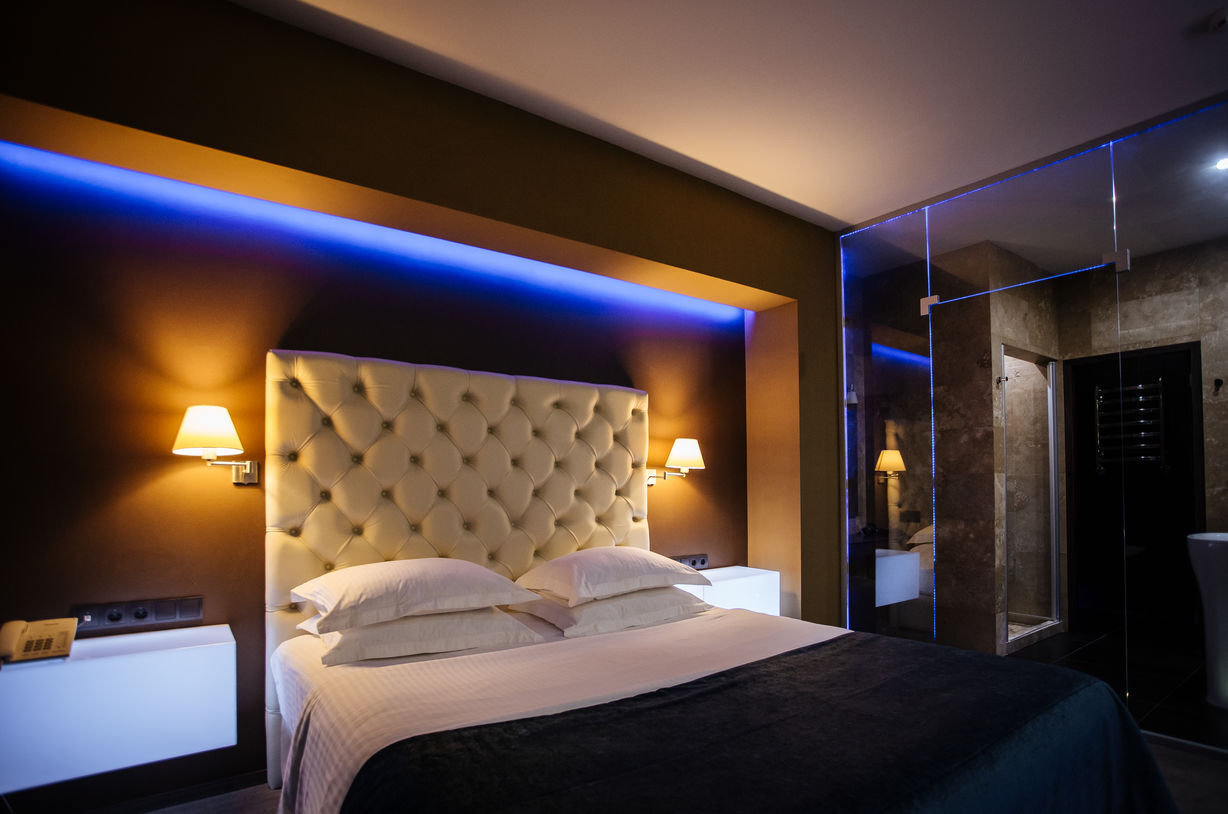 לבוב Lh Hotel&Spa מראה חיצוני תמונה